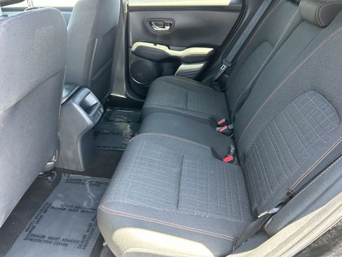 Certified 2025 Honda HR-V Sport image 13