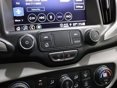Used 2023 GMC Terrain SLT w/ Tech Package AWD/4WD image 27