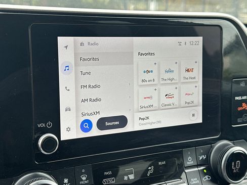 Certified 2024 Toyota Highlander LE image 28