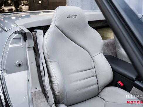 Used 1996 Chevrolet Corvette Convertible image 34