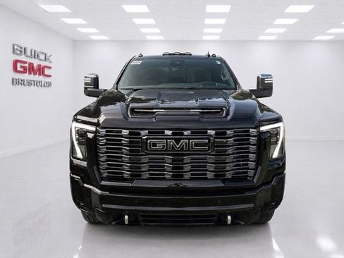 New 2026 GMC Sierra 2500 Denali Ultimate AWD/4WD image 4