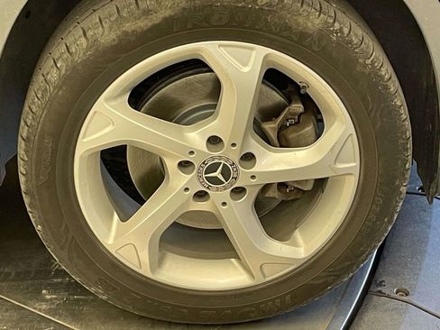 Used 2019 Mercedes-Benz GLA 250 4MATIC image 14