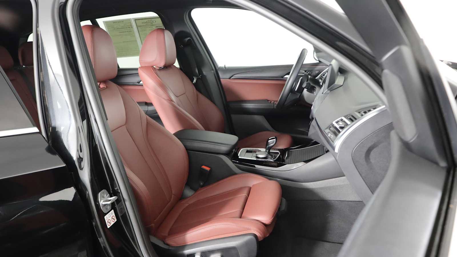 Used 2023 BMW X3 xDrive30i w/ Premium Package w/ZPA AWD/4WD image 9