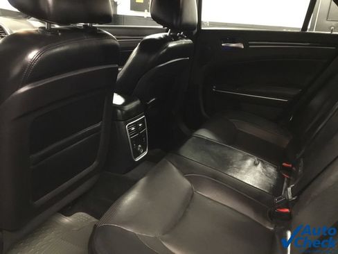 Used 2012 Chrysler 300 C w/ 19-Premium Speaker Group AWD/4WD image 28