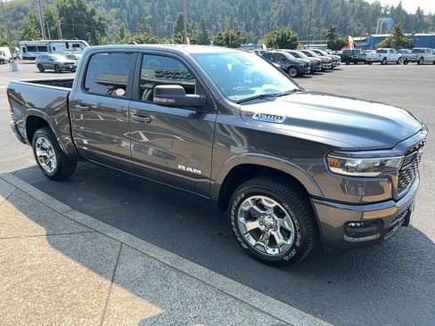 New 2025 RAM 1500 Big Horn image 6