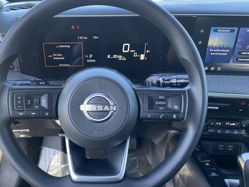 New 2026 Nissan Kicks SV w/ Cold Weather Package FWD image 29