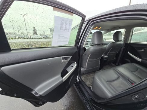 Used 2014 Toyota Prius Four image 12