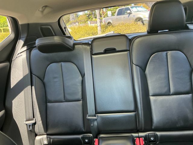 Used 2023 Volvo XC40 B5 Ultimate w/ Protection Package Premier AWD/4WD image 31