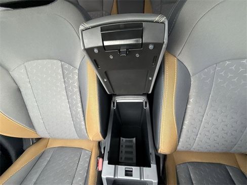 Used 2025 Subaru Crosstrek 2.5i Sport w/ Crosstrek Mirror Package image 20