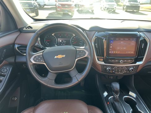 Certified 2021 Chevrolet Traverse High Country image 15