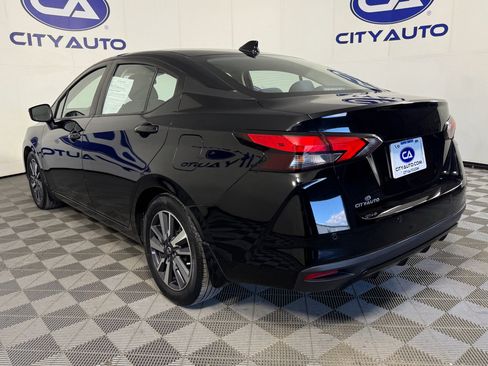 Used 2020 Nissan Versa SV image 6