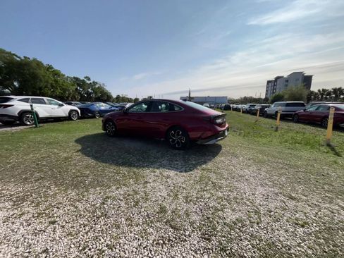 Used 2025 Hyundai Sonata SEL image 16