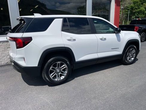 Used 2025 GMC Terrain Elevation AWD/4WD image 5