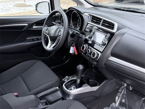 Used 2019 Honda Fit LX image 5