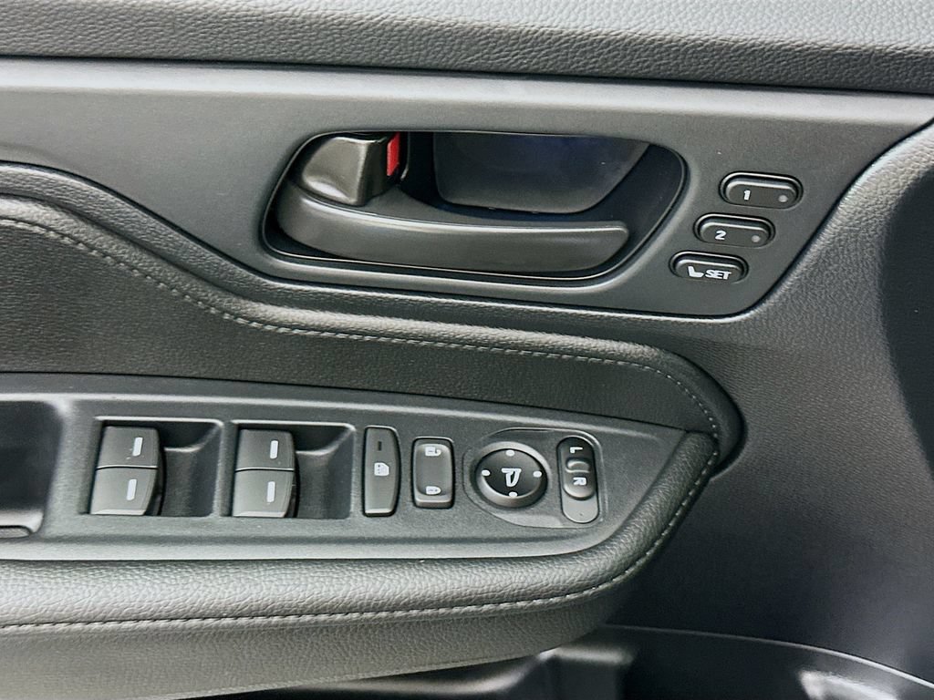 New 2026 Honda Odyssey EX-L image 17