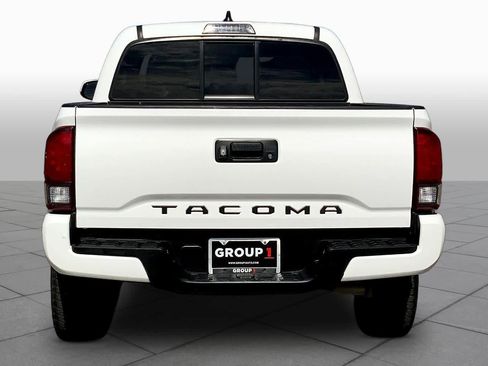 Used 2020 Toyota Tacoma SR w/ SR Convenience Package image 5