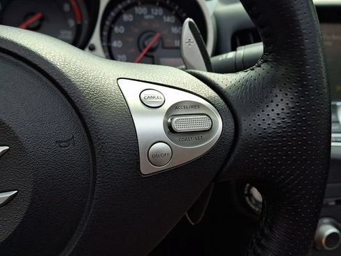 Used 2016 Nissan 370Z Touring Sport RWD image 21