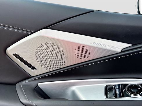 Used 2021 Chevrolet Corvette Stingray Premium Cpe w/ Z51 Performance Package image 20