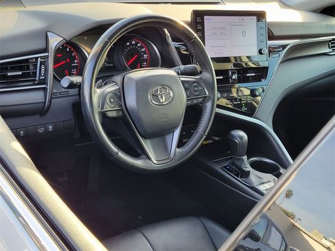 Used 2023 Toyota Camry XSE image 3