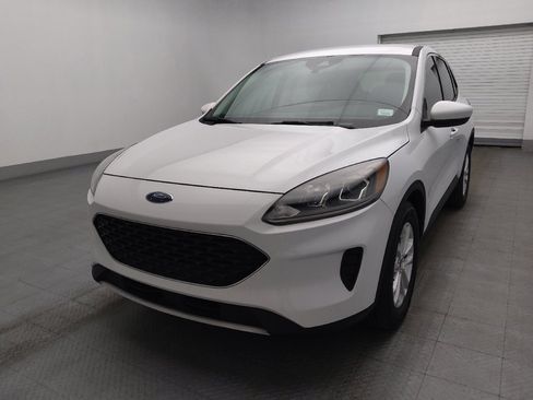 Used 2021 Ford Escape SE w/ Convenience Package FWD image 15