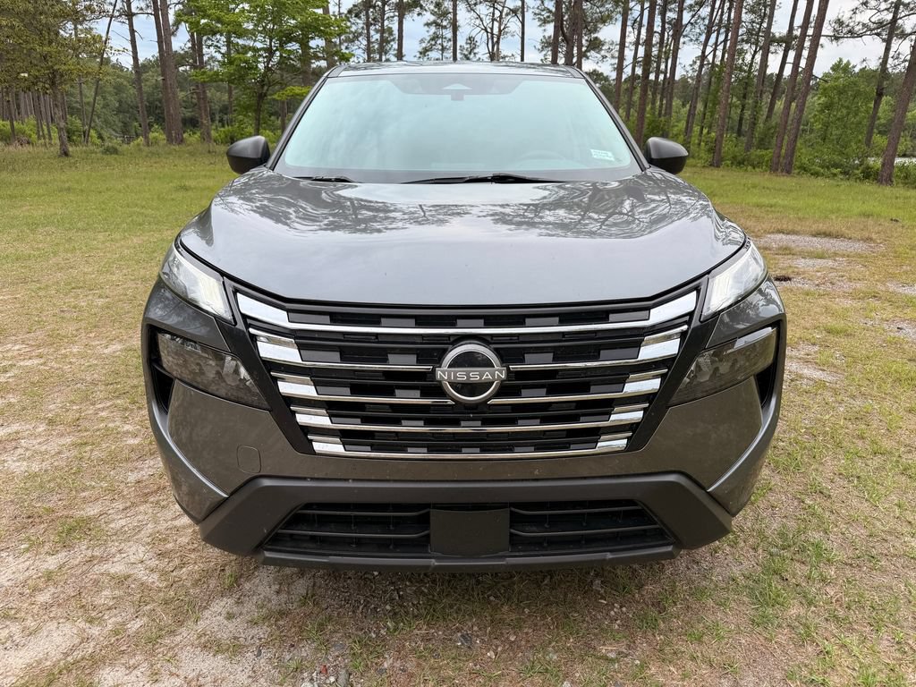 Used 2024 Nissan Rogue S FWD image 8