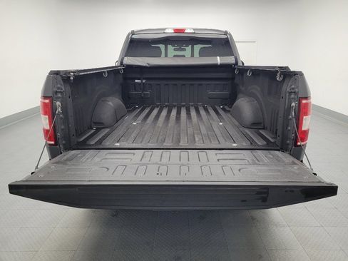 Used 2018 Ford F150 XLT w/ Equipment Group 302A Luxury AWD/4WD image 29