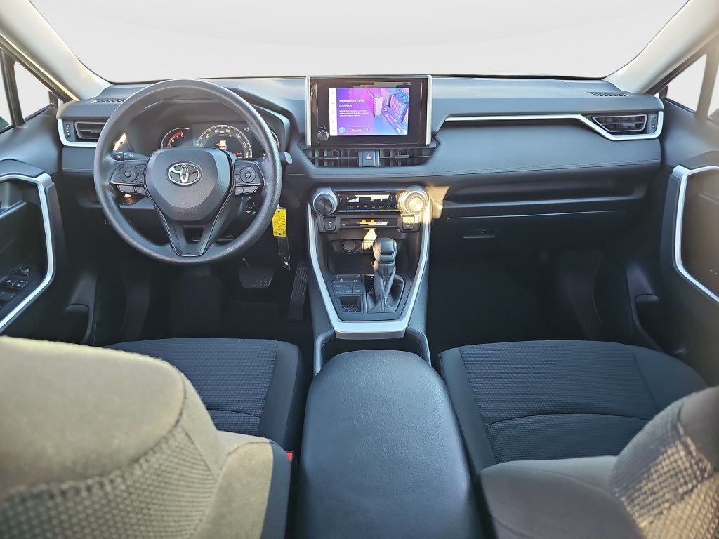 Certified 2025 Toyota RAV4 LE AWD/4WD image 18