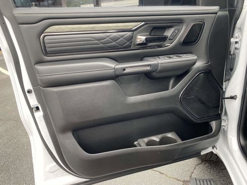 Used 2025 RAM 1500 Limited w/ Trailer Tow Group image 24