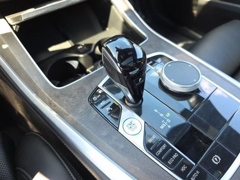 Used 2023 BMW X5 xDrive40i w/ Premium Package image 35