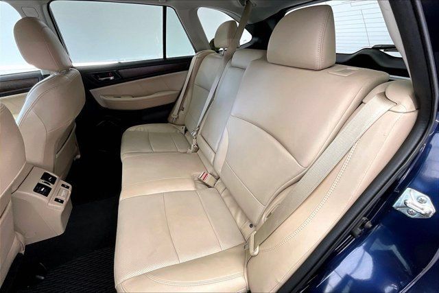 Used 2018 Subaru Outback 2.5i Limited AWD/4WD image 20