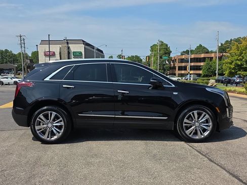 Used 2024 Cadillac XT5 Premium Luxury w/ Technology Package FWD image 6