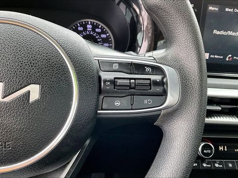 Used 2022 Kia K5 LXS image 14