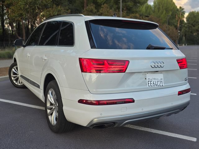Used 2017 Audi Q7 3.0T Premium AWD/4WD image 18