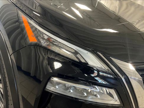 Certified 2023 Nissan Rogue SV AWD/4WD image 32