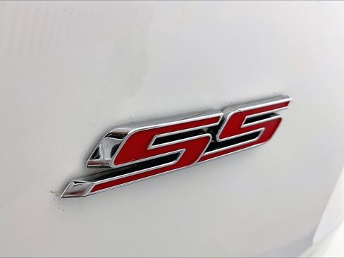 Used 2017 Chevrolet Camaro SS w/ LPO, Ground Effects Package image 7