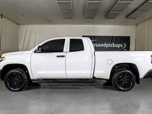Used 2020 Toyota Tundra SR image 11