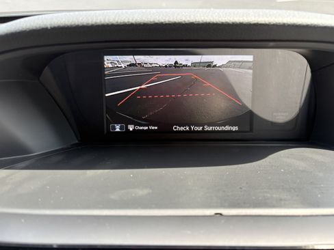 Used 2016 Honda Accord Touring image 9