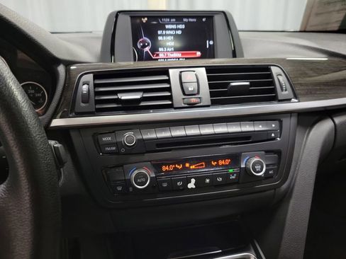 Used 2015 BMW 320i 320i image 15