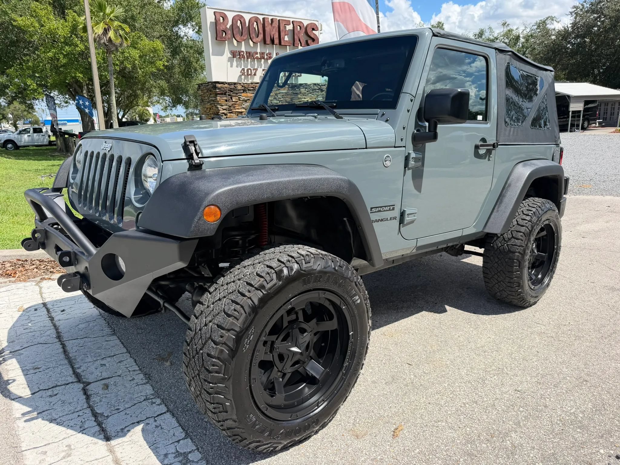 Used 2015 Jeep Wrangler Sport w/ Quick Order Package 24S AWD/4WD image 1