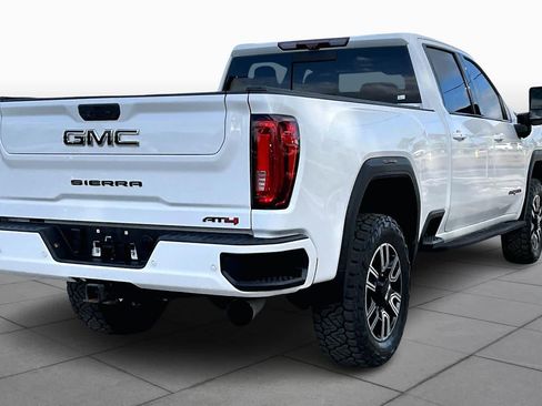 Used 2022 GMC Sierra 2500 AT4 w/ AT4 Premium Plus Package image 13