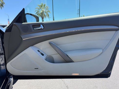 Used 2010 INFINITI G37 Journey w/ Premium Pkg RWD image 13