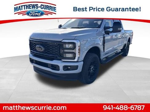 New 2026 Ford F250 Lariat w/ Black Appearance Package image 7