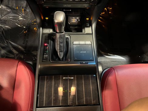 Used 2023 Lexus GX 460 Premium w/ Accessory Package image 20