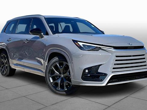 New 2026 Lexus TX 500h AWD image 2