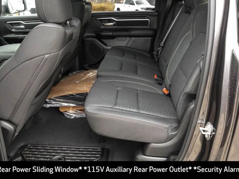 New 2026 RAM 1500 Big Horn AWD/4WD image 7