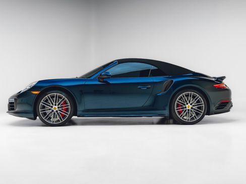 Used 2019 Porsche 911 Turbo AWD/4WD image 5