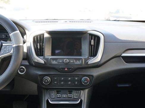 Used 2018 GMC Terrain SLE FWD image 20