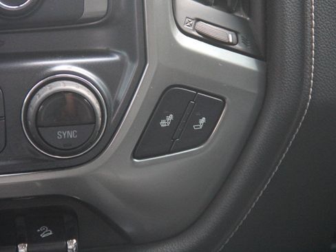 Used 2018 Chevrolet Silverado 1500 LTZ Z71 w/ Centennial Edition image 20