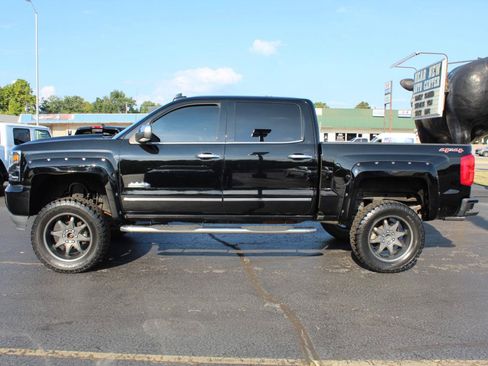 Used 2017 Chevrolet Silverado 1500 High Country AWD/4WD image 8