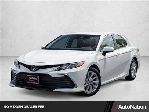 Used 2024 Toyota Camry LE FWD image 1